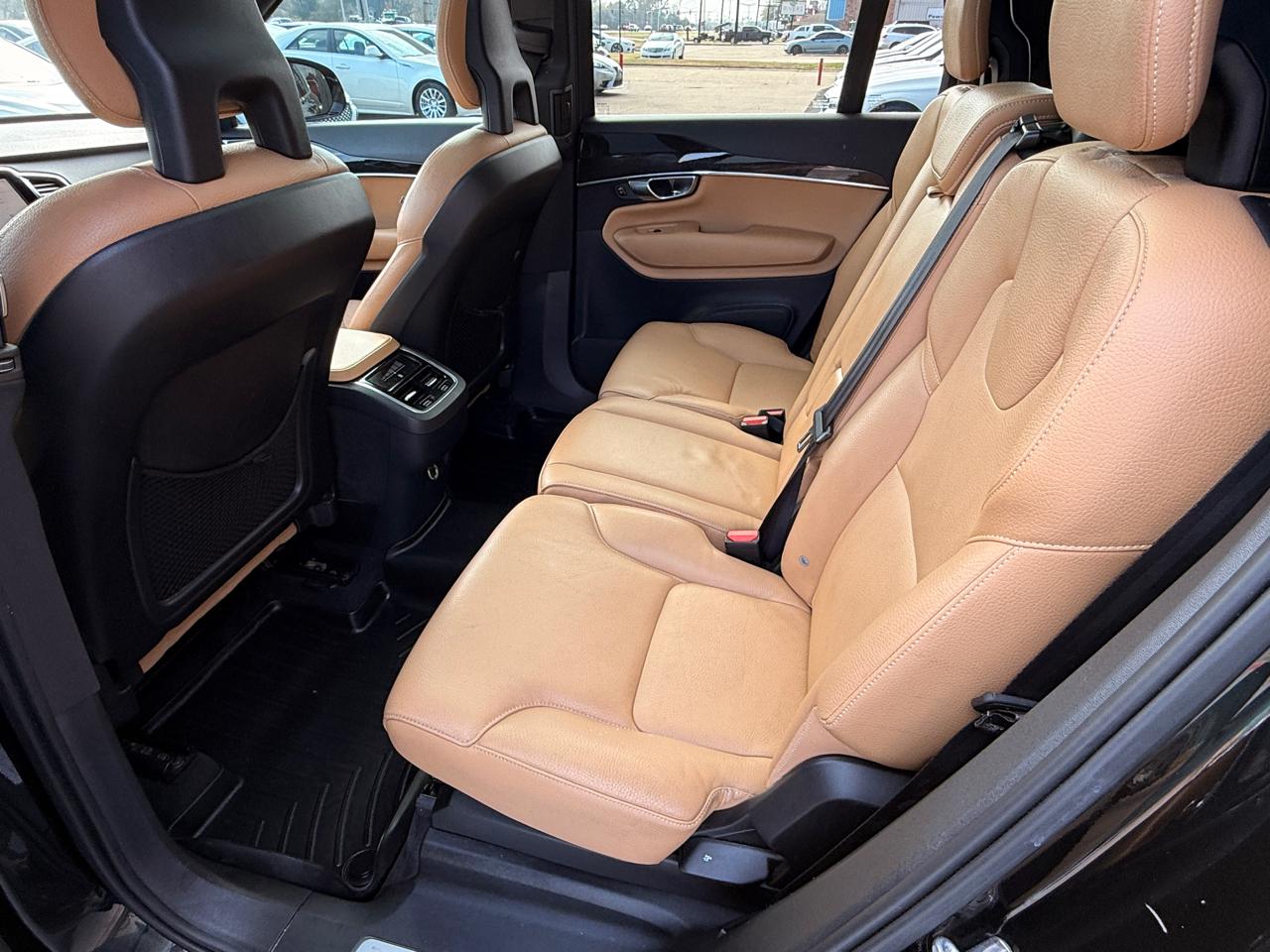 Volvo XC90 T6 Momentum AWD 2018