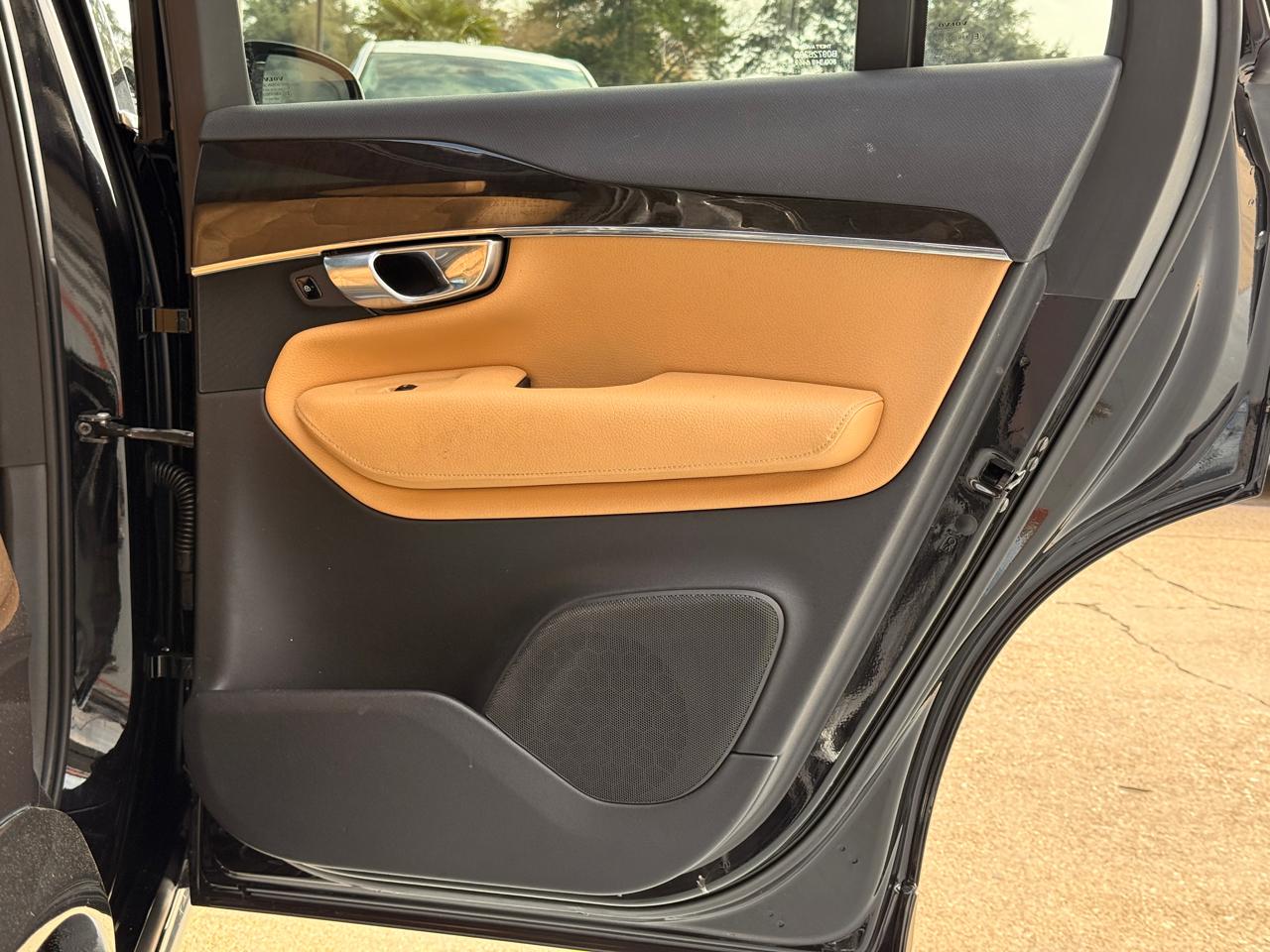 Volvo XC90 T6 Momentum AWD 2018