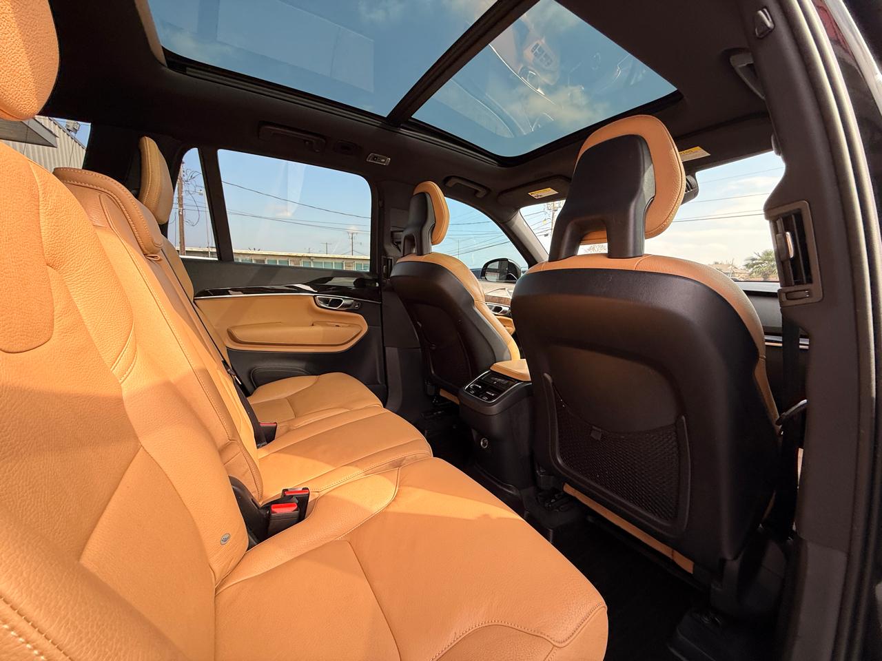 Volvo XC90 T6 Momentum AWD 2018