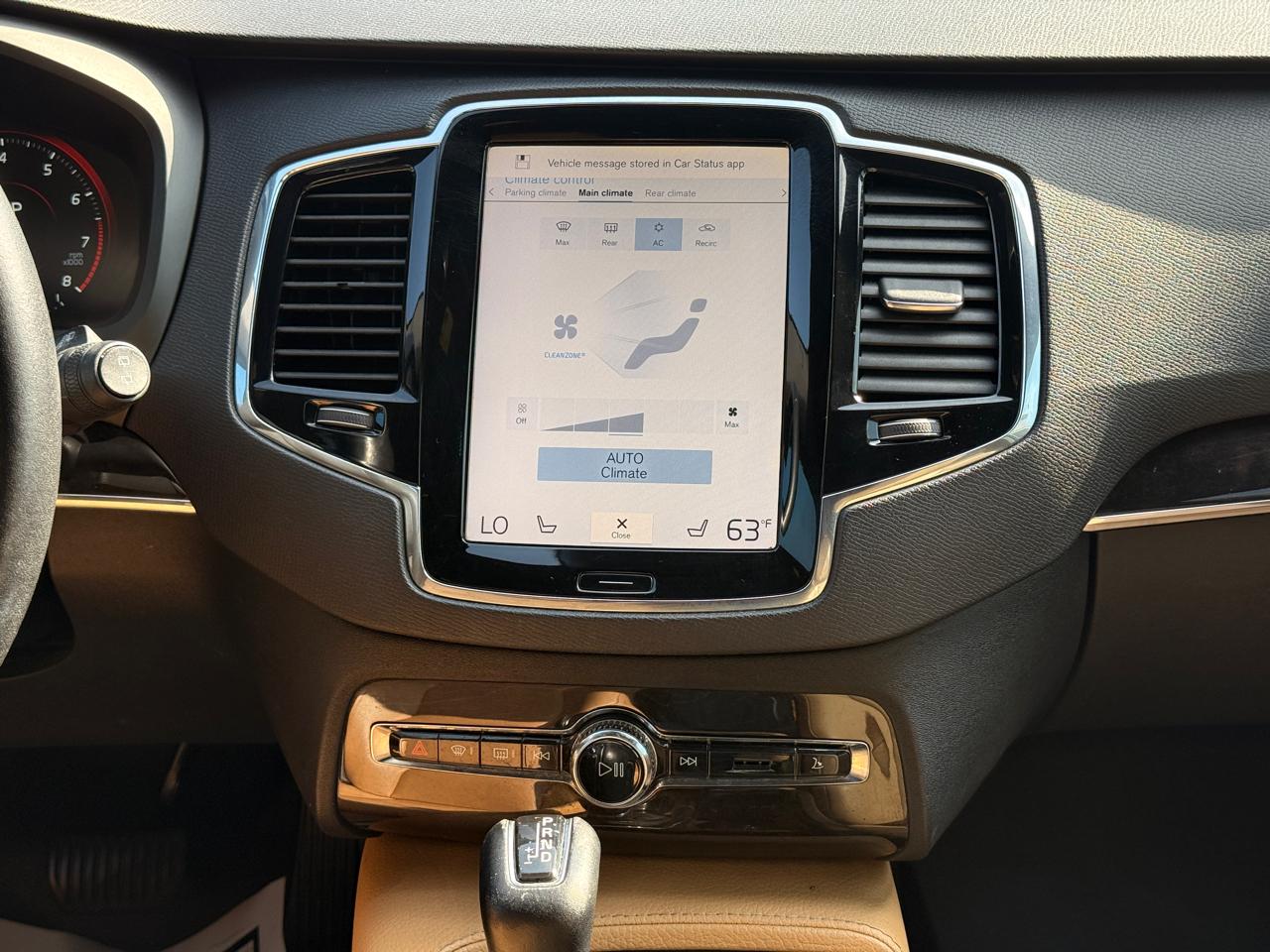 Volvo XC90 T6 Momentum AWD 2018