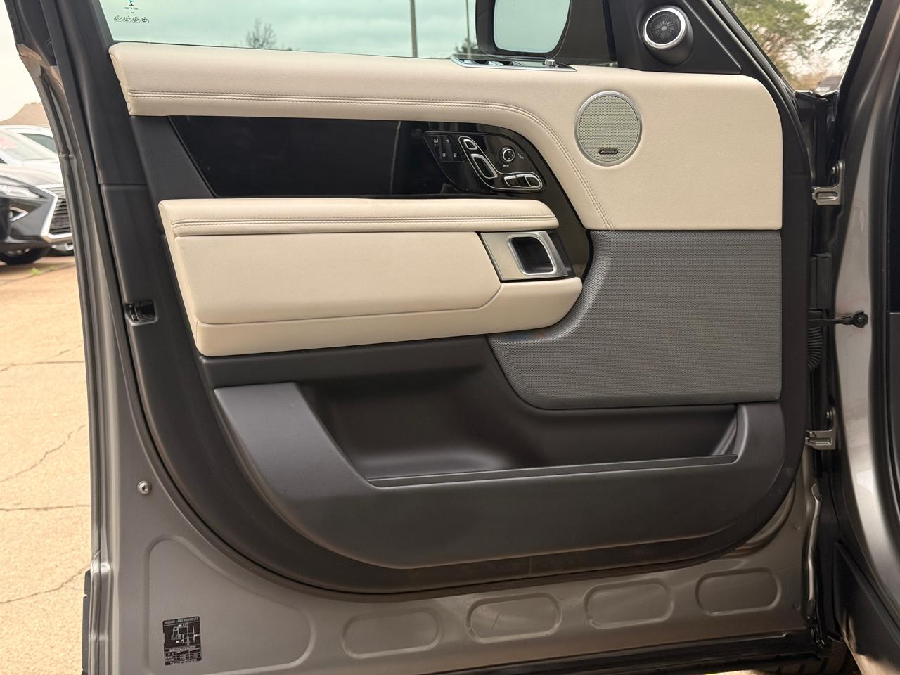 Land Rover Range Rover Supercharged 2018