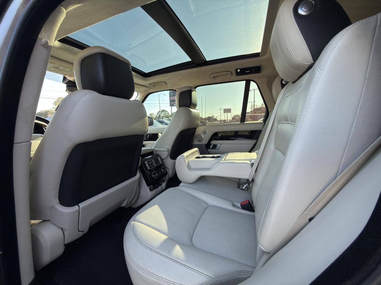 Land Rover Range Rover Supercharged 2018