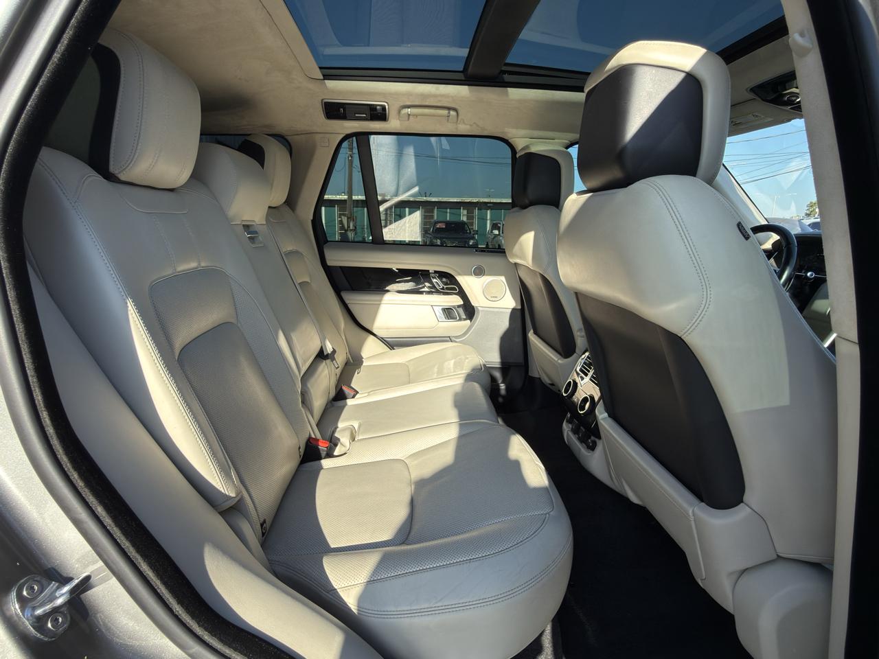 Land Rover Range Rover Supercharged 2018