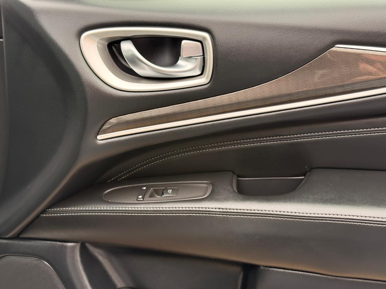 Infiniti QX60 PURE 2019