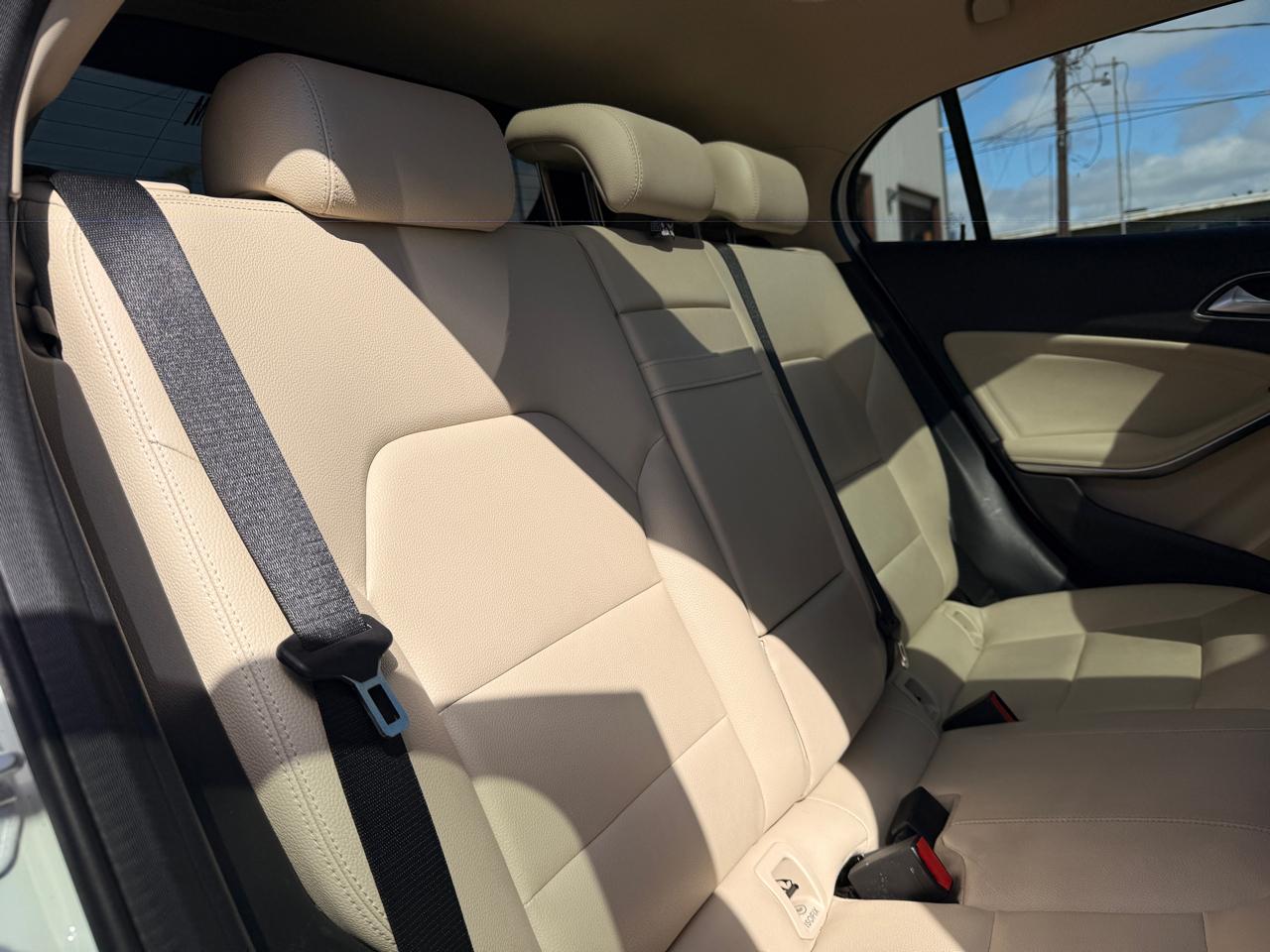 Mercedes-Benz GLA-Class GLA250 2018