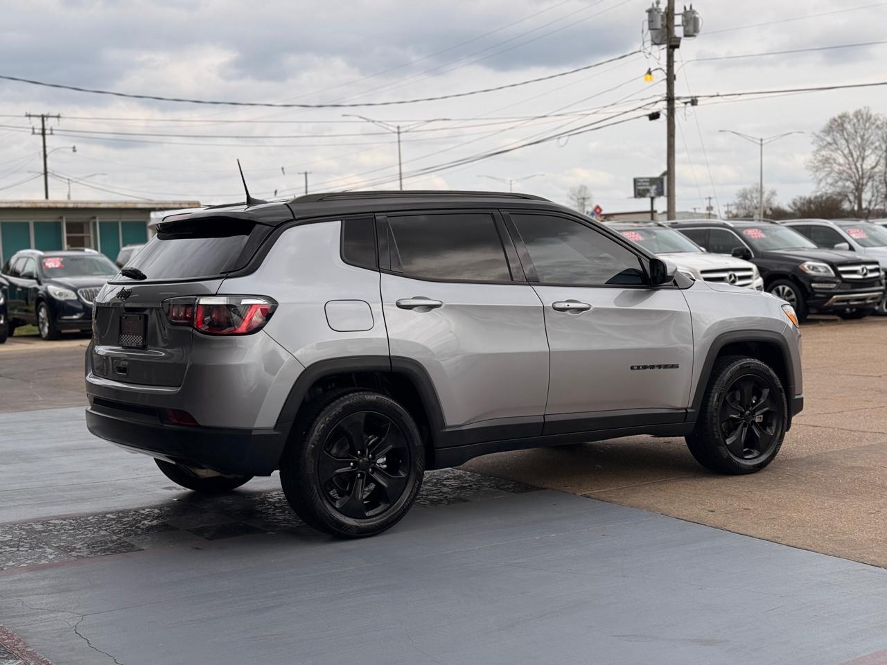 Jeep Compass Latitude FWD 2019