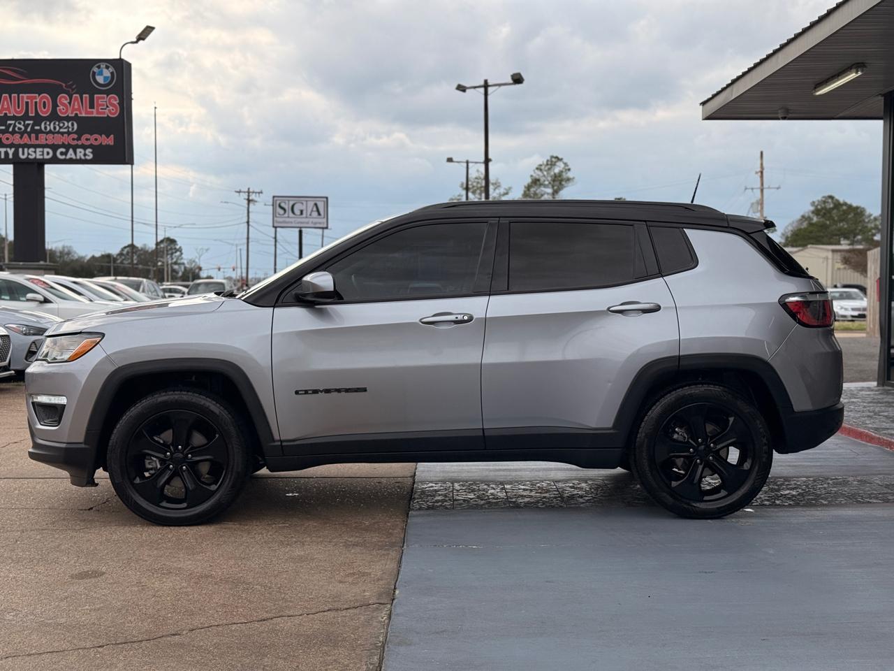 Jeep Compass Latitude FWD 2019