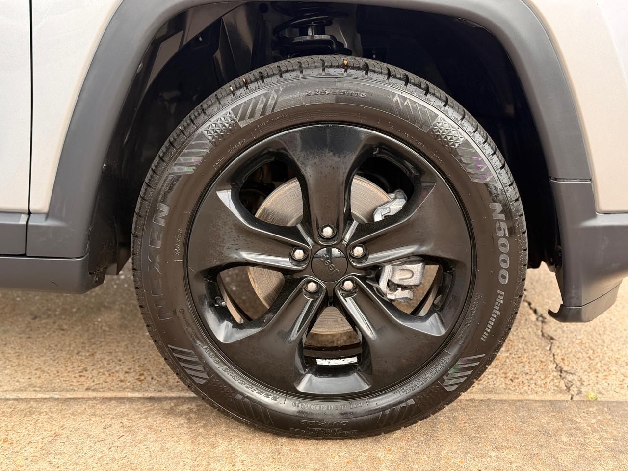 Jeep Compass Latitude FWD 2019