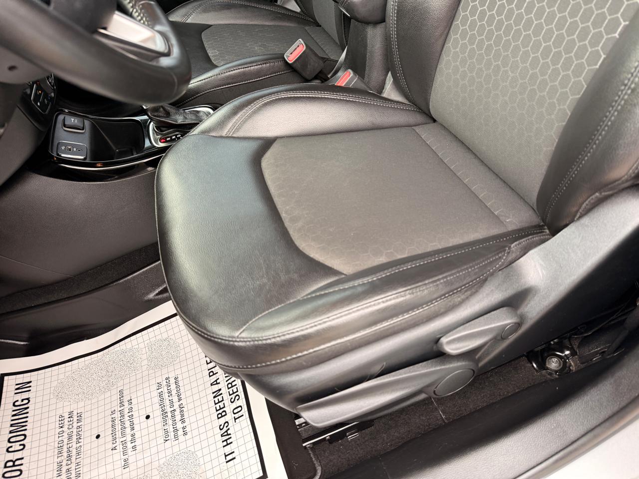 Jeep Compass Latitude FWD 2019