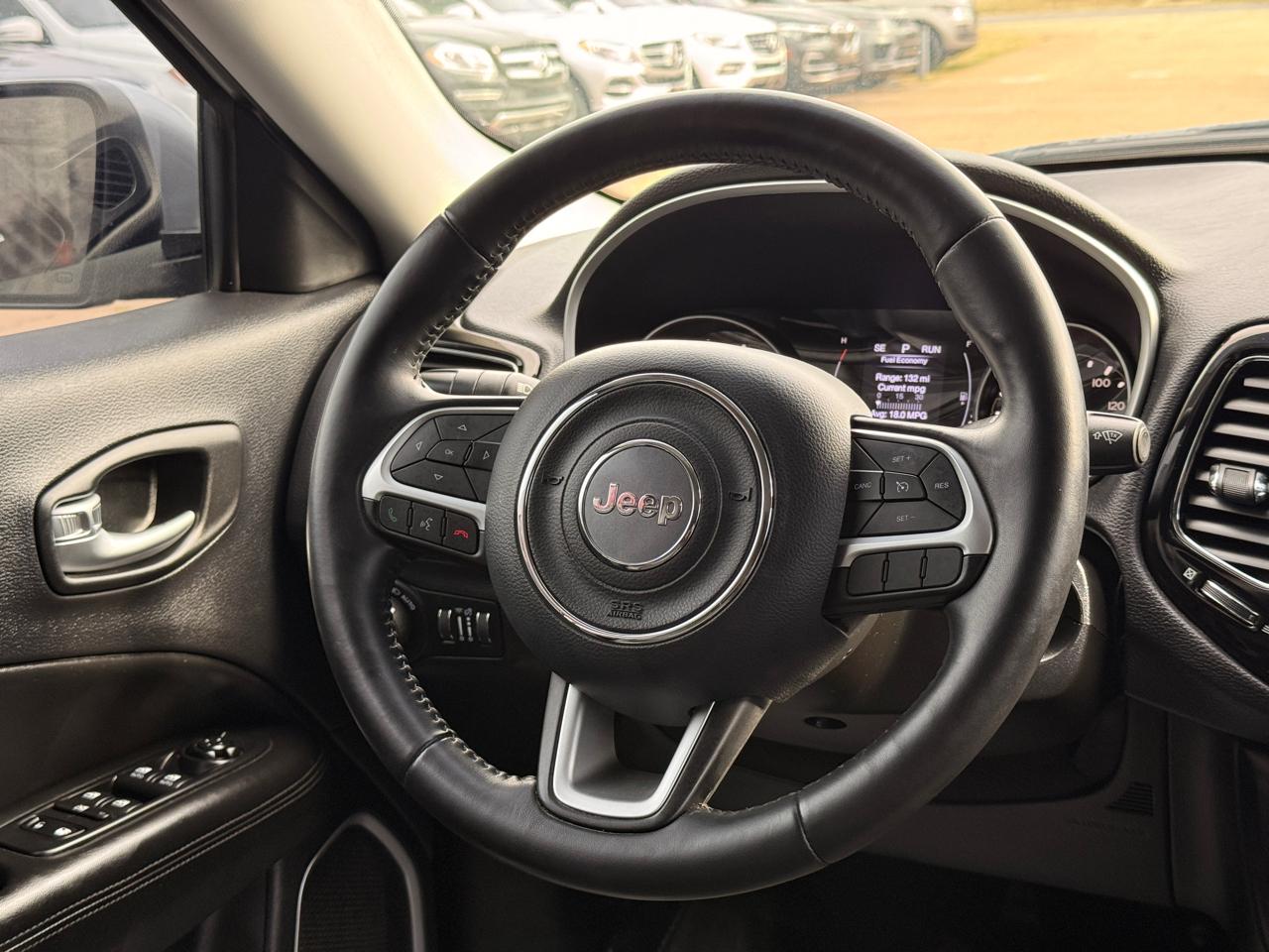 Jeep Compass Latitude FWD 2019