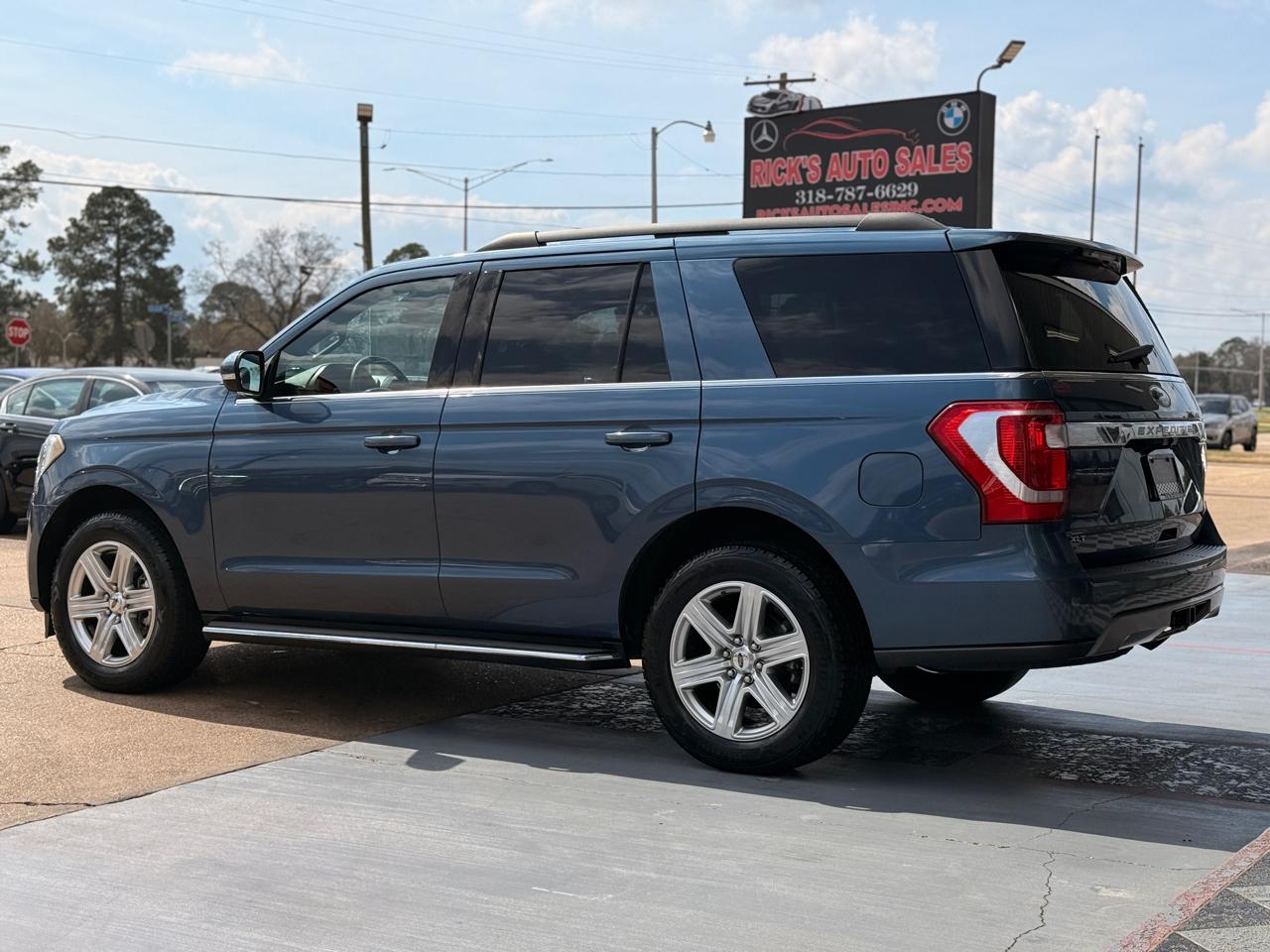 Ford Expedition XLT 2020