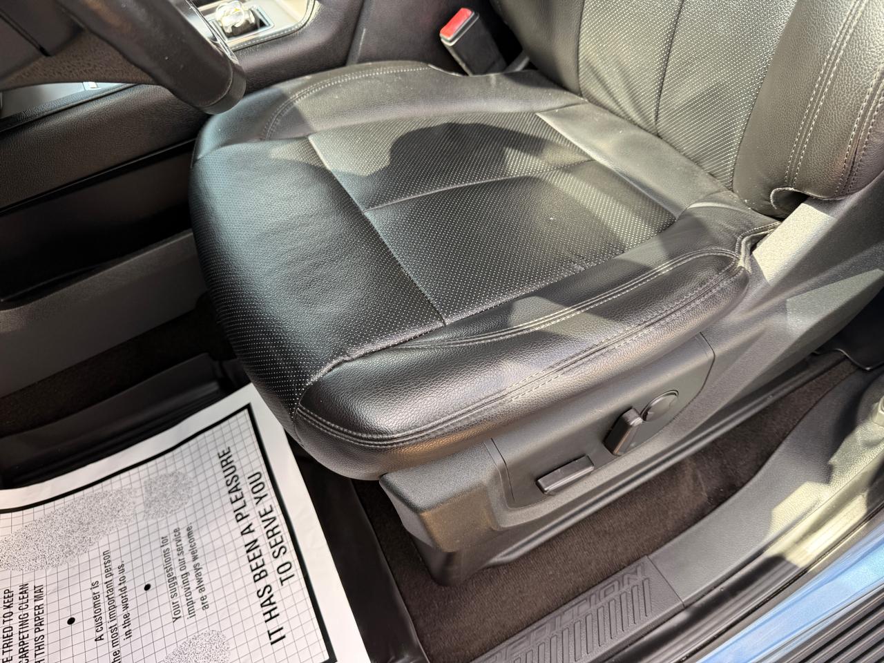 Ford Expedition XLT 2020