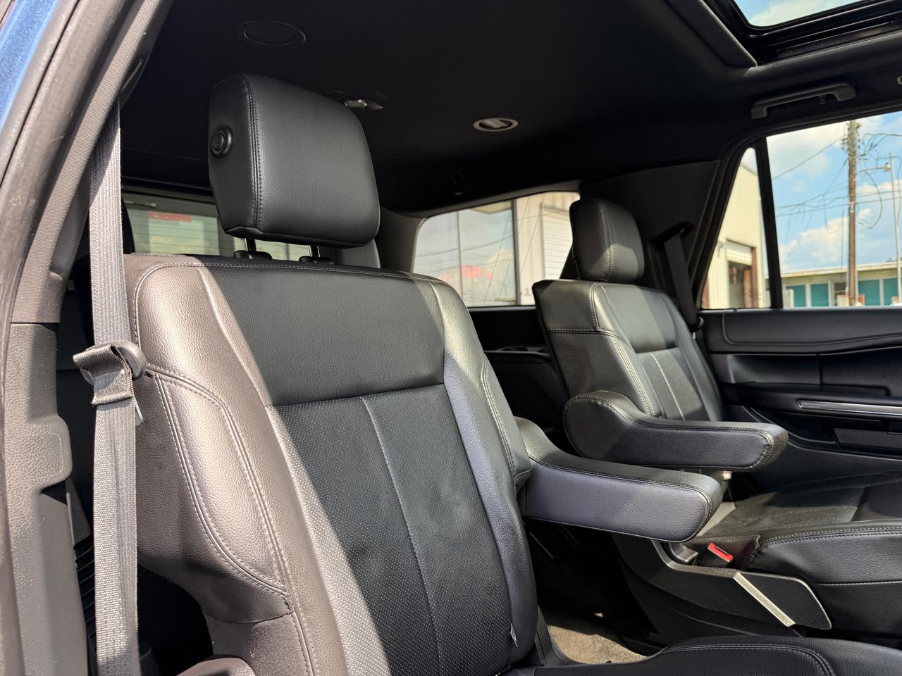 Ford Expedition XLT 2020