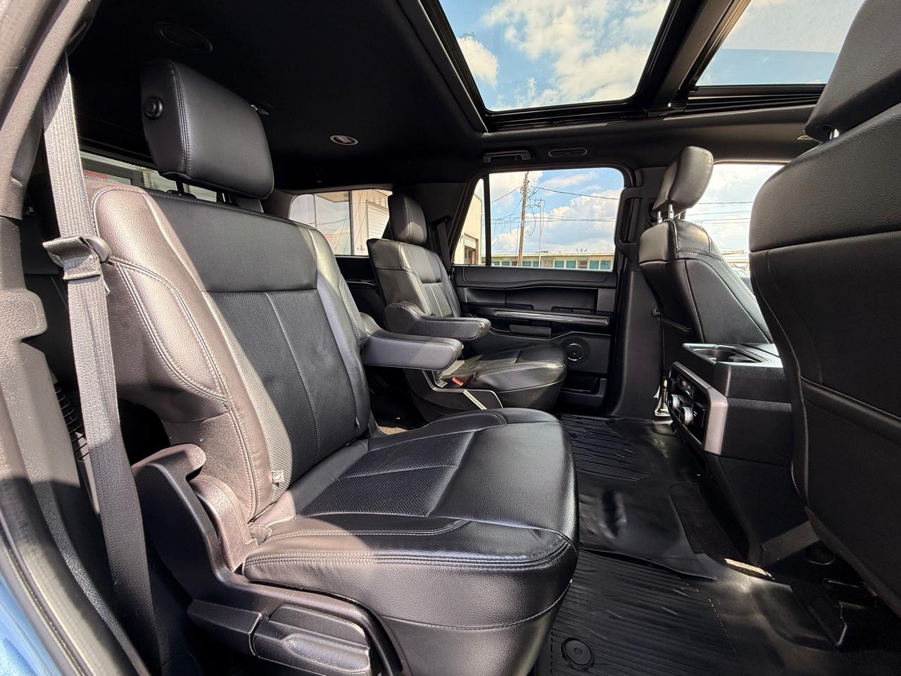 Ford Expedition XLT 2020