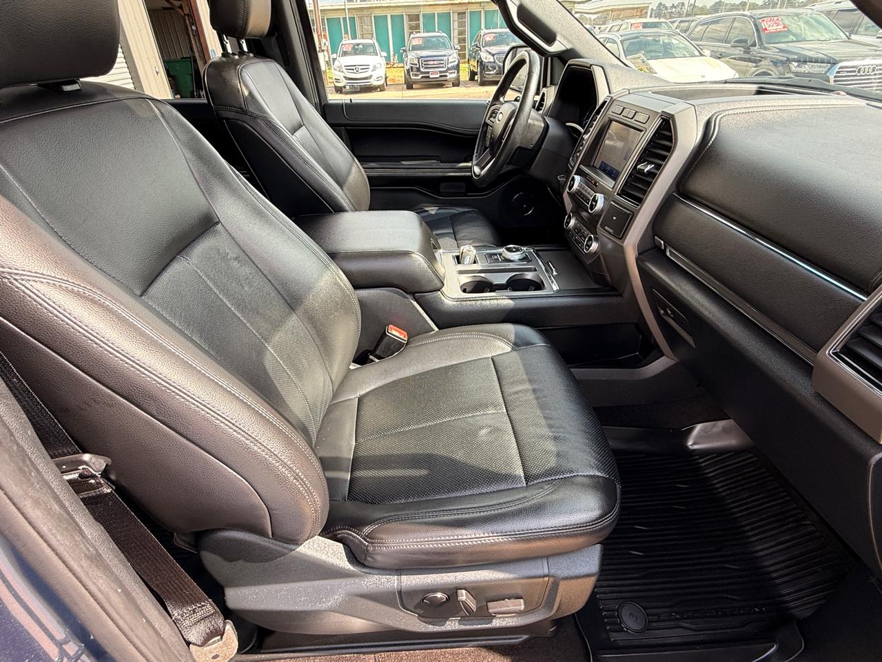 Ford Expedition XLT 2020