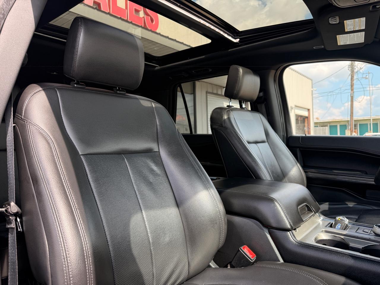 Ford Expedition XLT 2020