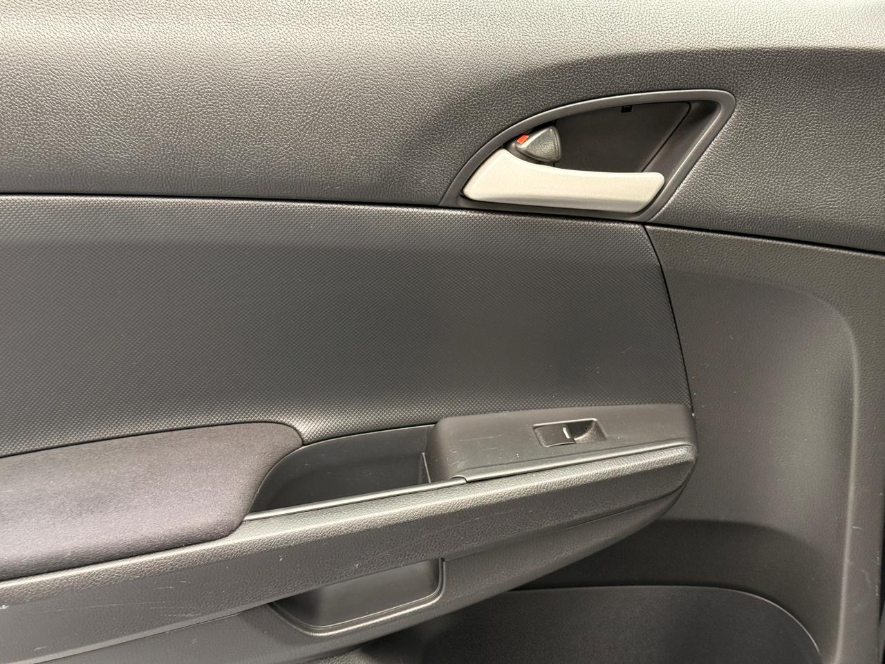 Honda Accord SE Sedan AT 2012