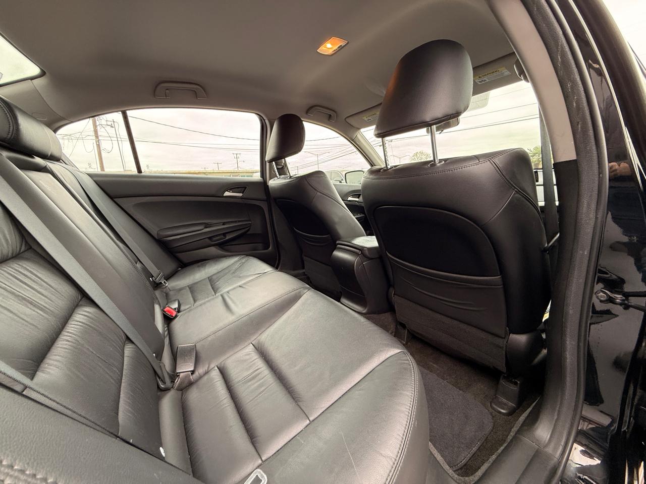 Honda Accord SE Sedan AT 2012