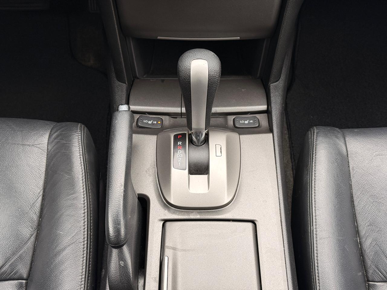 Honda Accord SE Sedan AT 2012