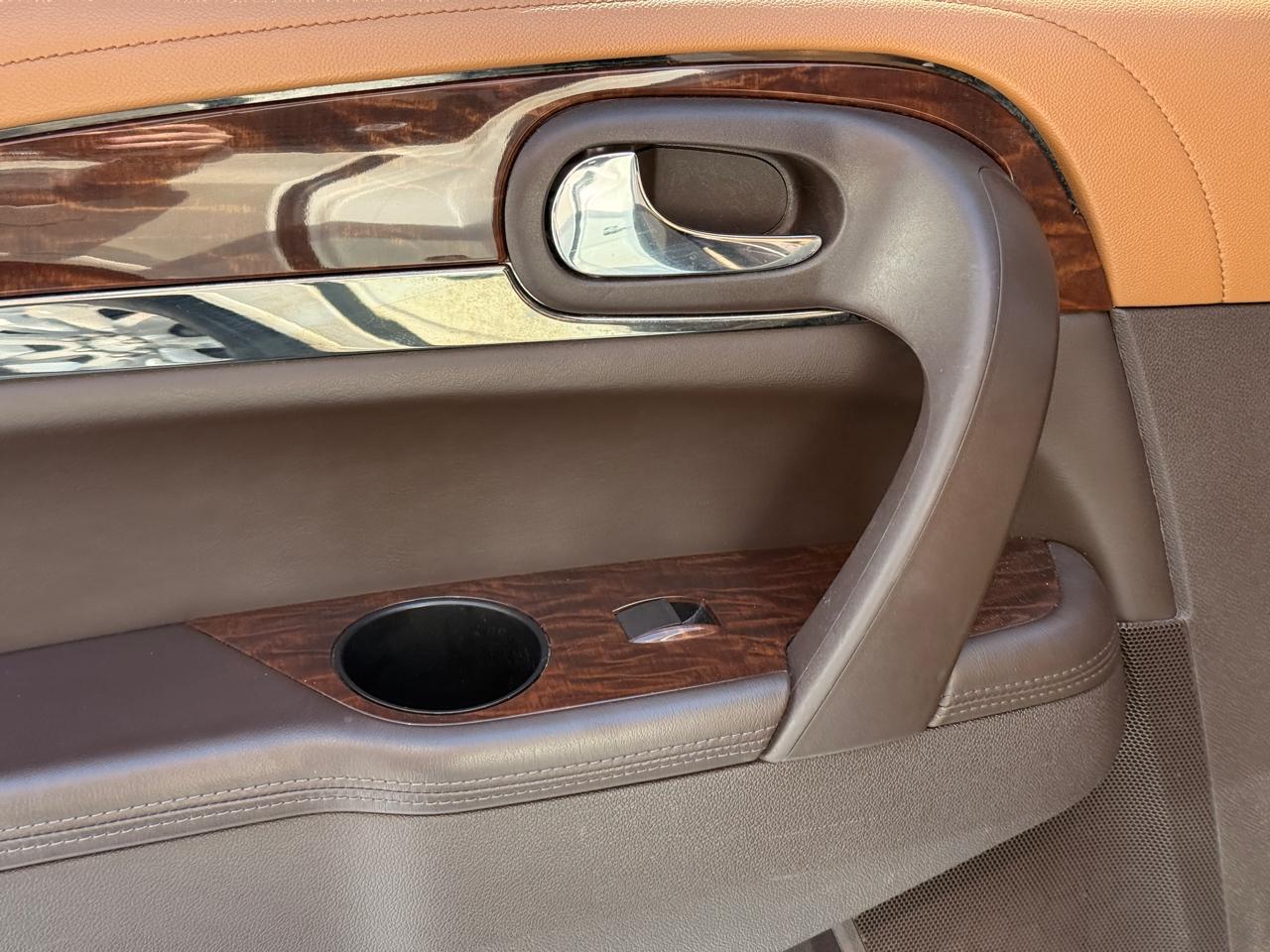 Buick Enclave Premium FWD 2013