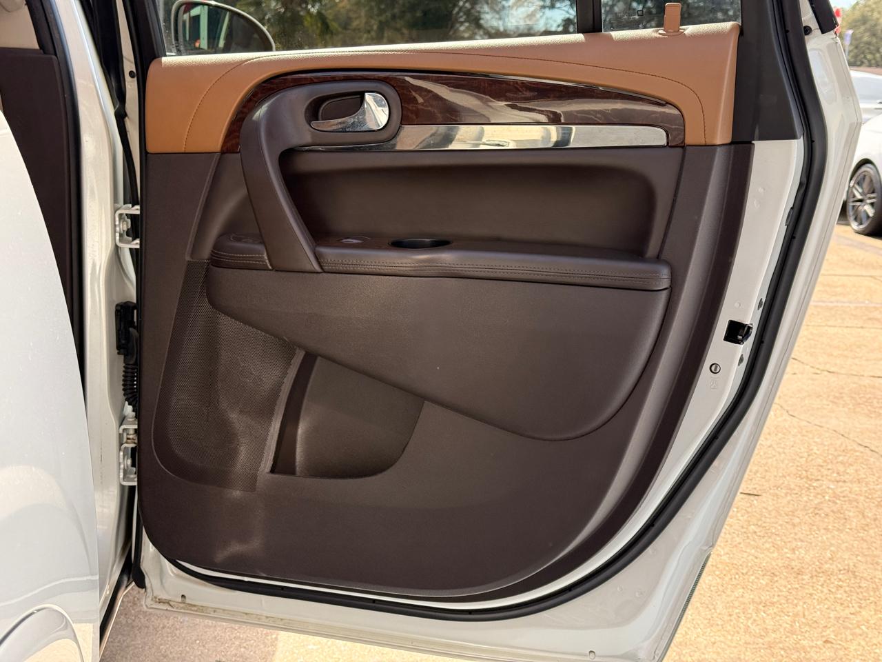 Buick Enclave Premium FWD 2013