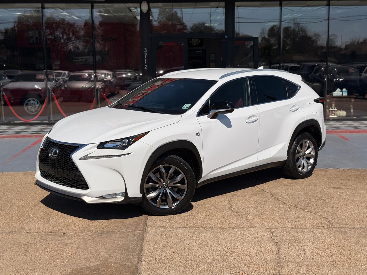 Lexus NX 200t FWD 2017