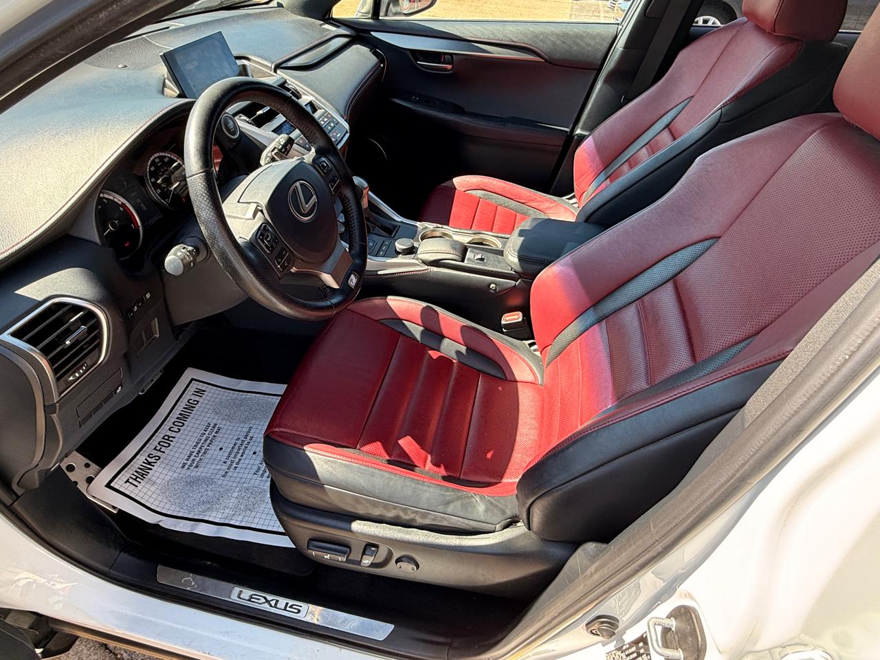 Lexus NX 200t FWD 2017