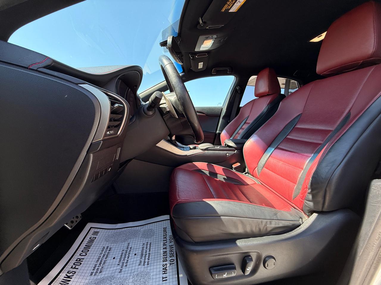 Lexus NX 200t FWD 2017