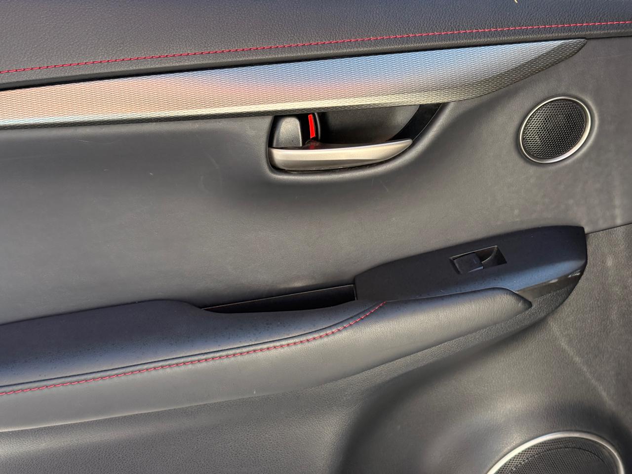 Lexus NX 200t FWD 2017