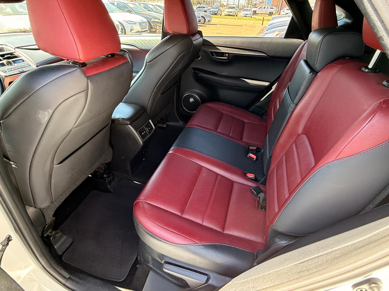 Lexus NX 200t FWD 2017