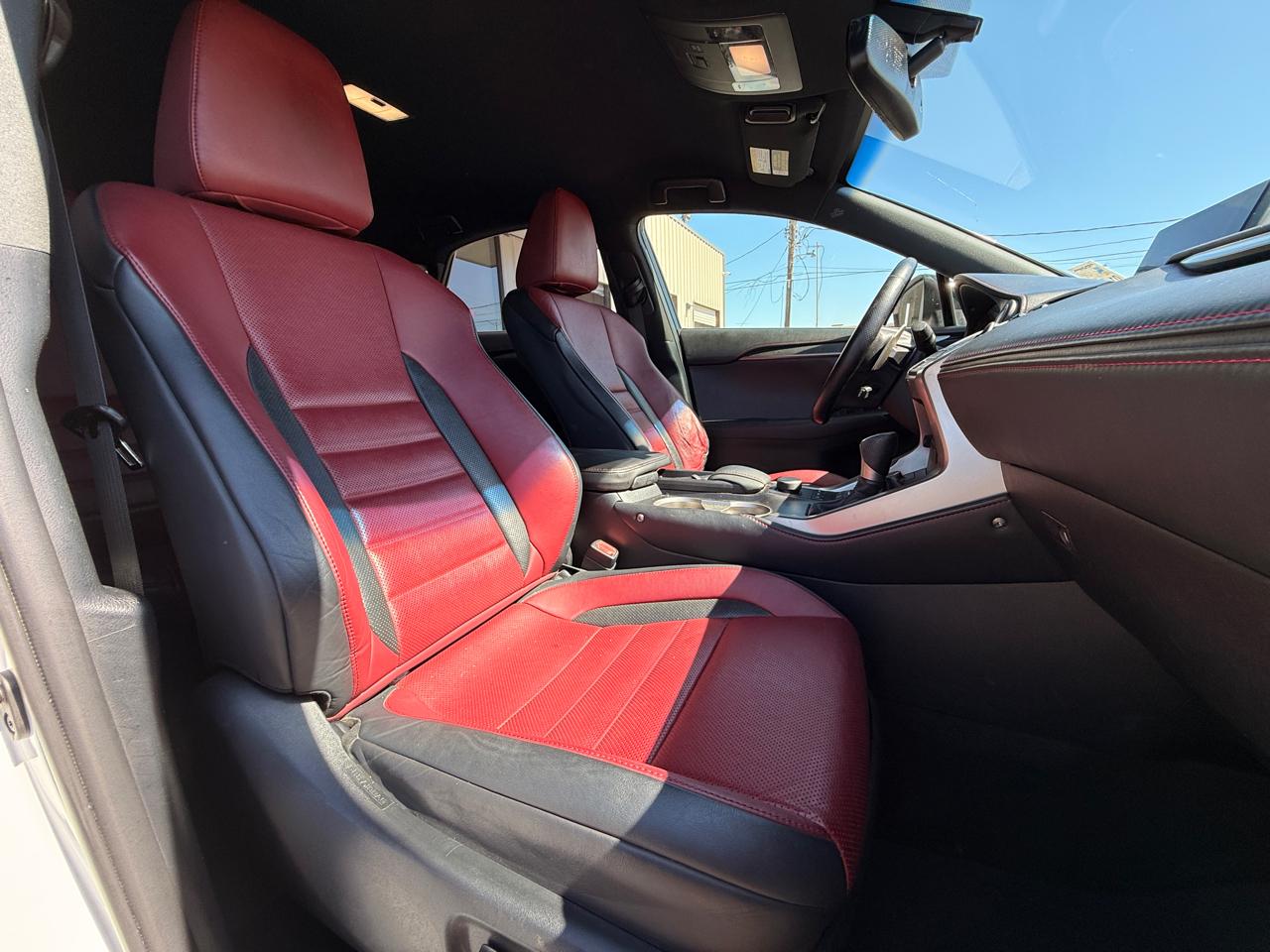 Lexus NX 200t FWD 2017