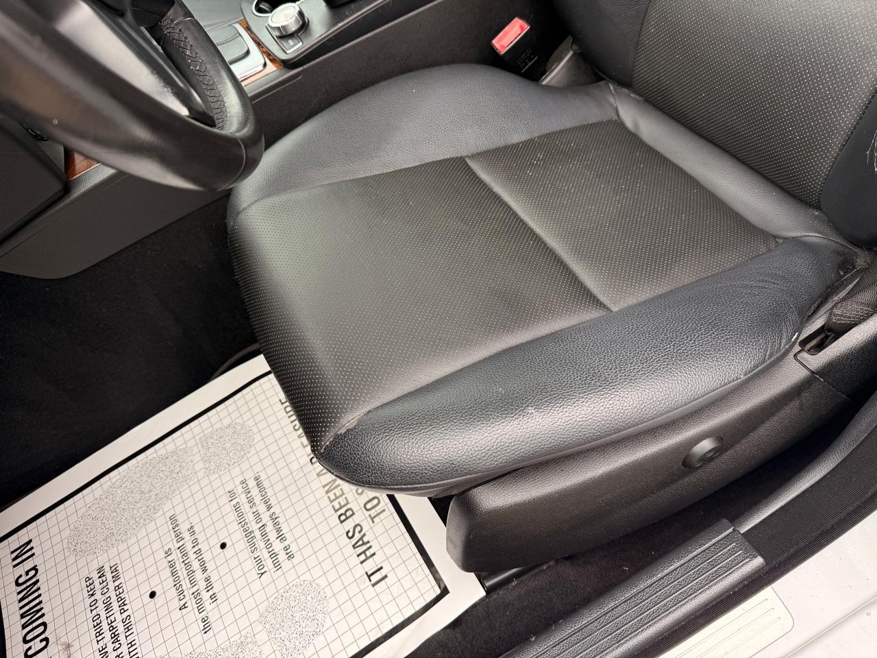 Mercedes-Benz C-Class C250 Luxury Sedan 2014