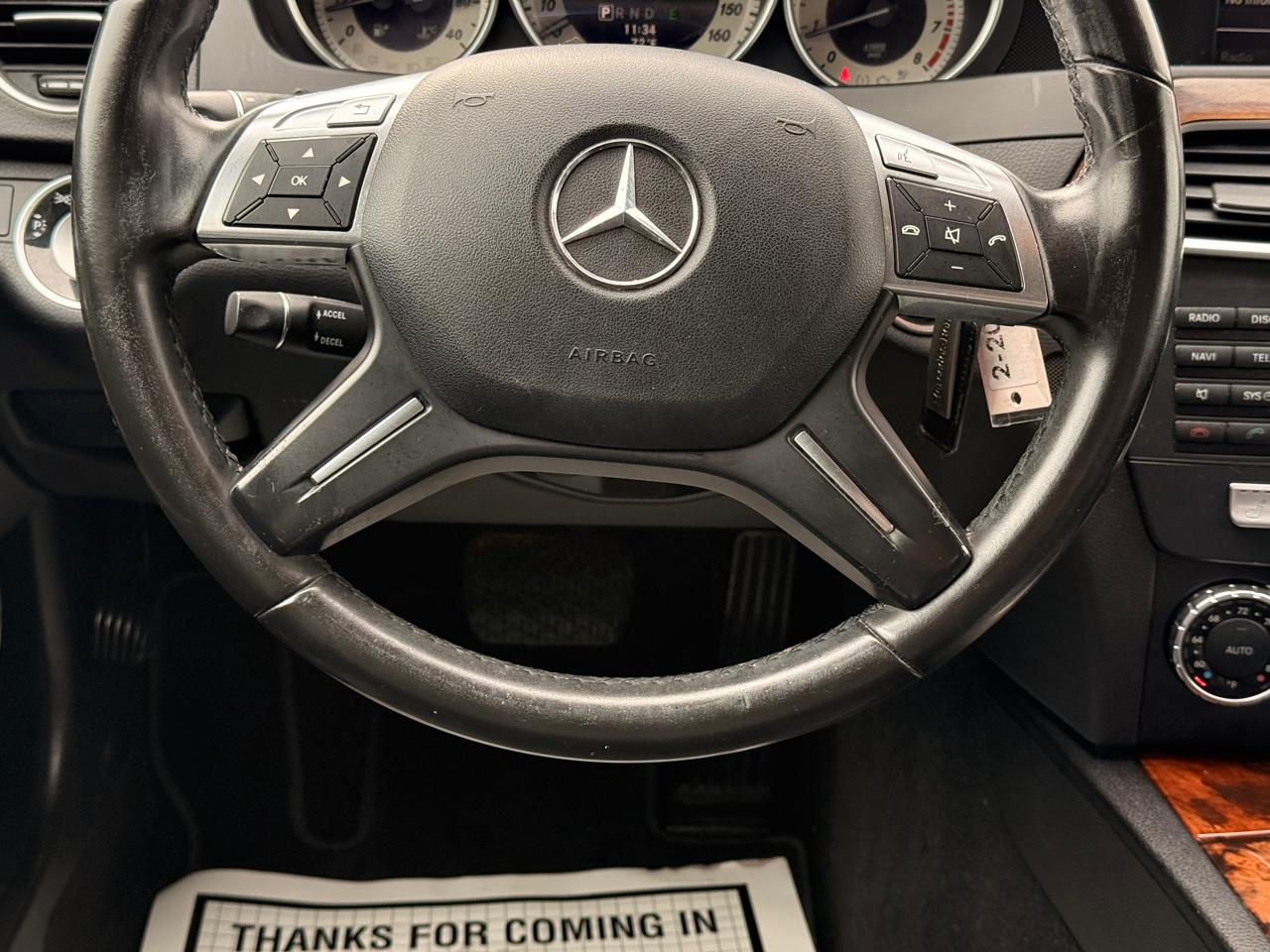 Mercedes-Benz C-Class C250 Luxury Sedan 2014