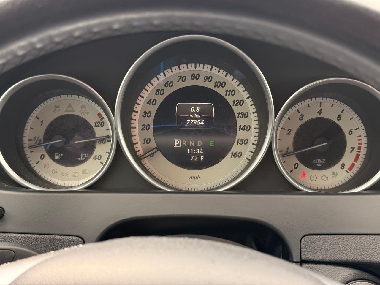 Mercedes-Benz C-Class C250 Luxury Sedan 2014