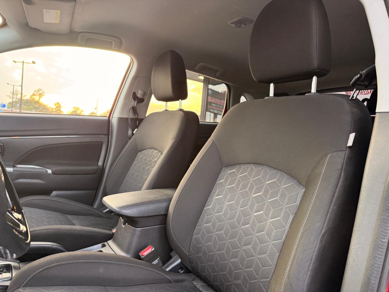 Mitsubishi Outlander Sport 2.0 SE CVT 2021