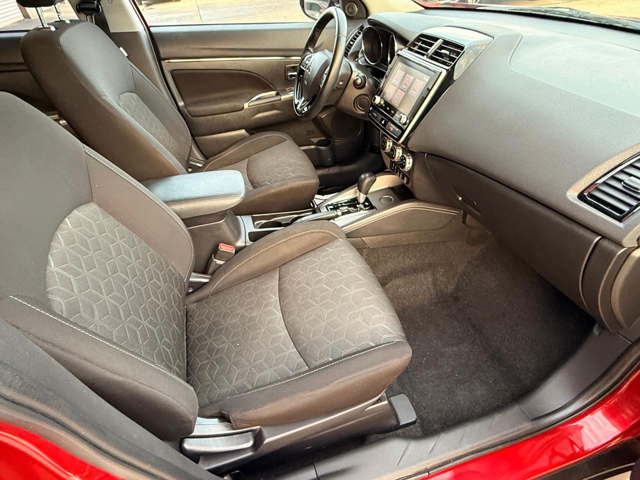 Mitsubishi Outlander Sport 2.0 SE CVT 2021