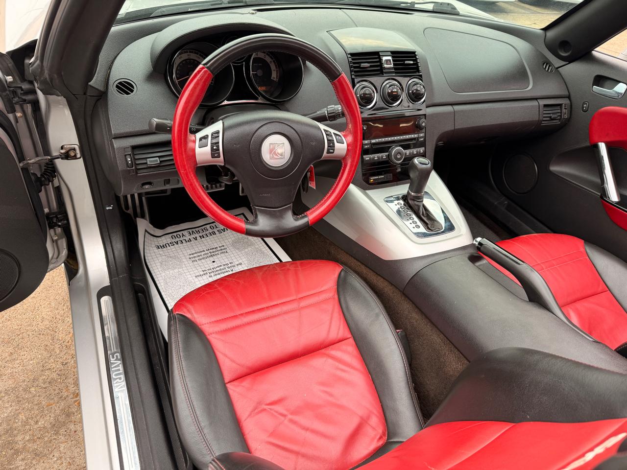 Saturn Sky Red Line 2009