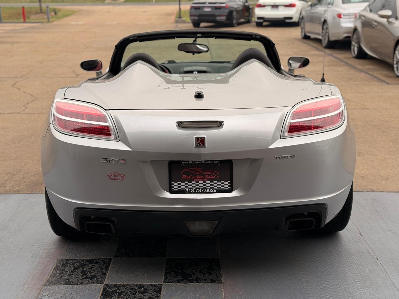 Saturn Sky Red Line 2009