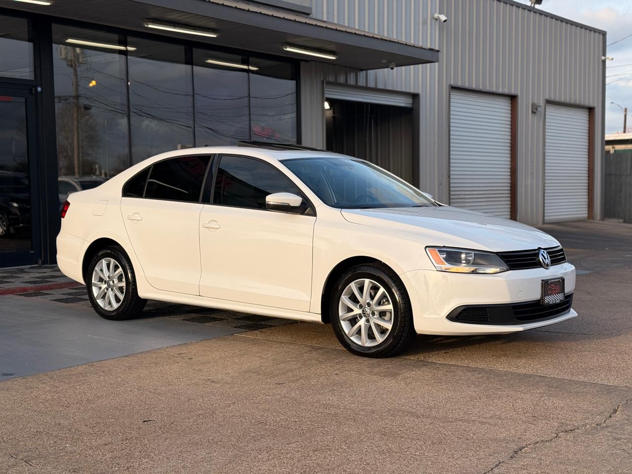 Volkswagen Jetta SE 2012