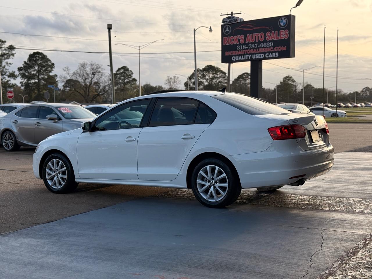 Volkswagen Jetta SE 2012