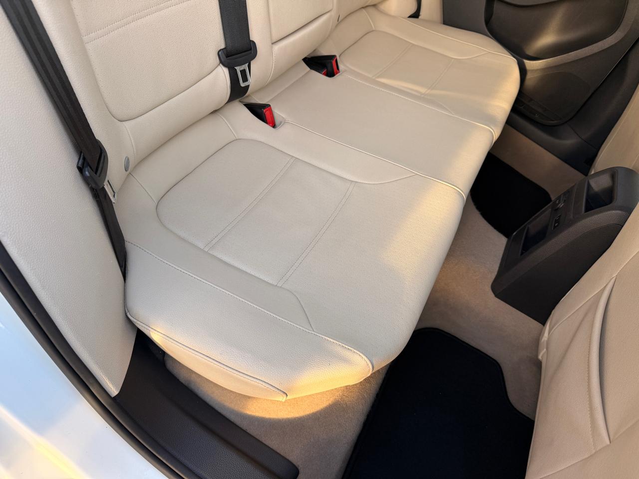 Volkswagen Jetta SE 2012