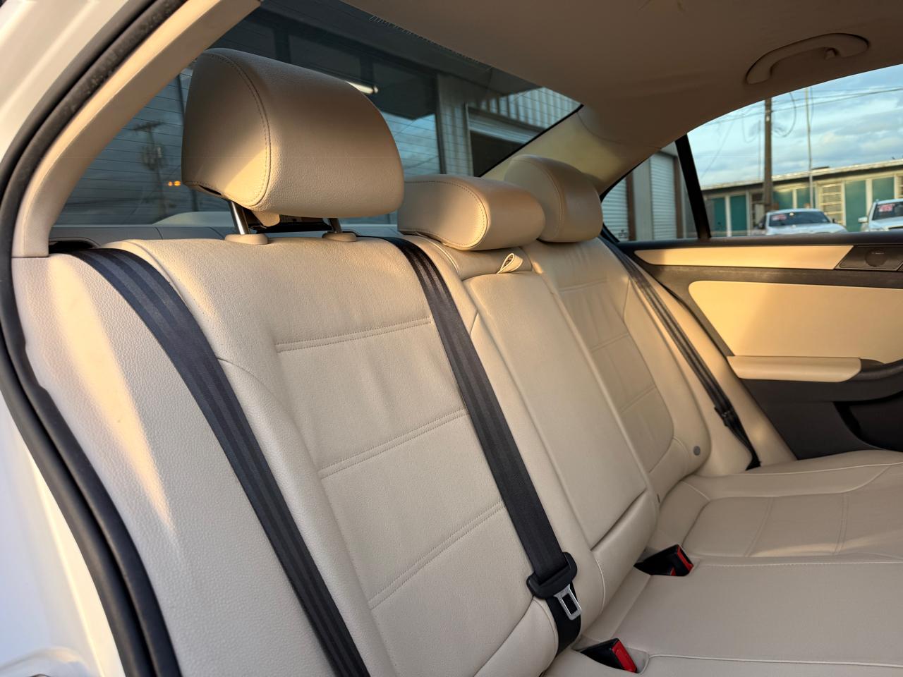 Volkswagen Jetta SE 2012