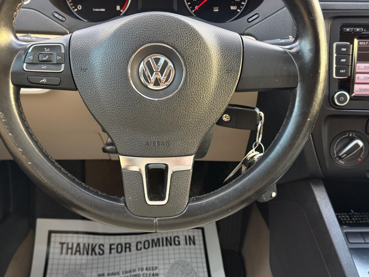Volkswagen Jetta SE 2012
