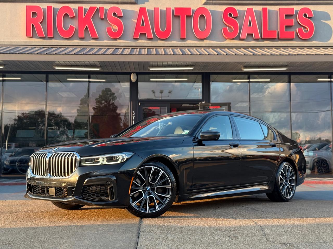 BMW 7-Series 740i 2022