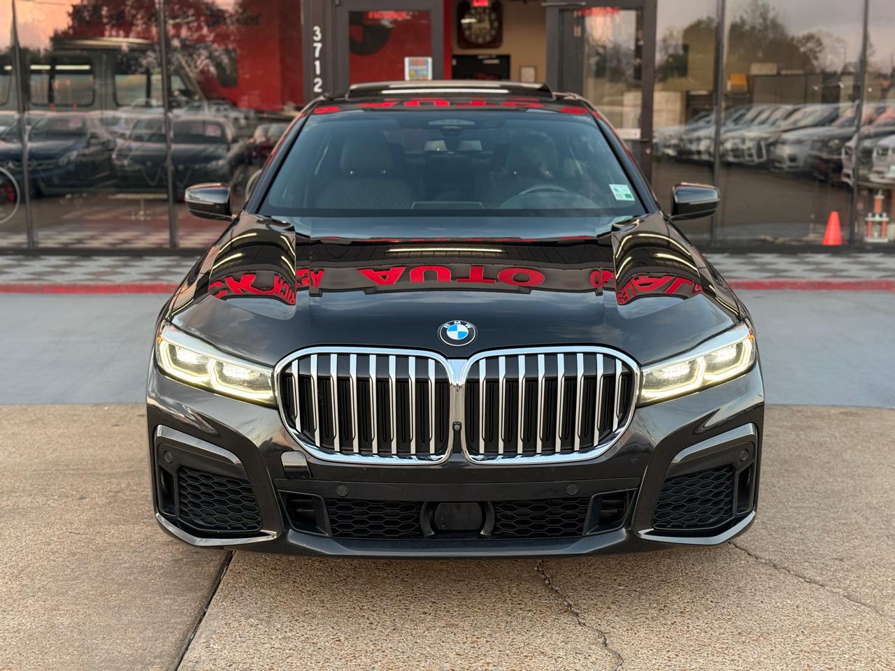 BMW 7-Series 740i 2022