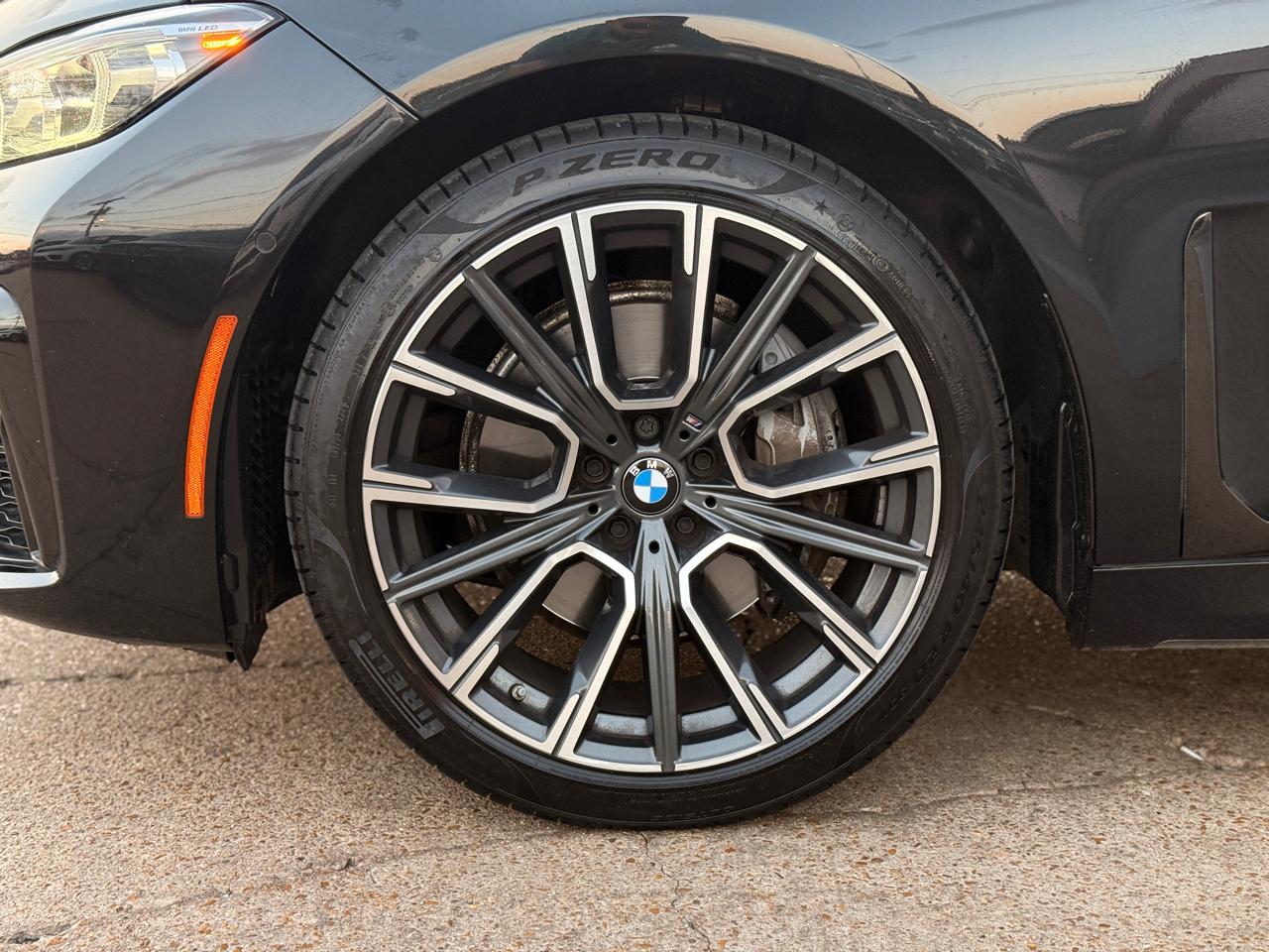 BMW 7-Series 740i 2022