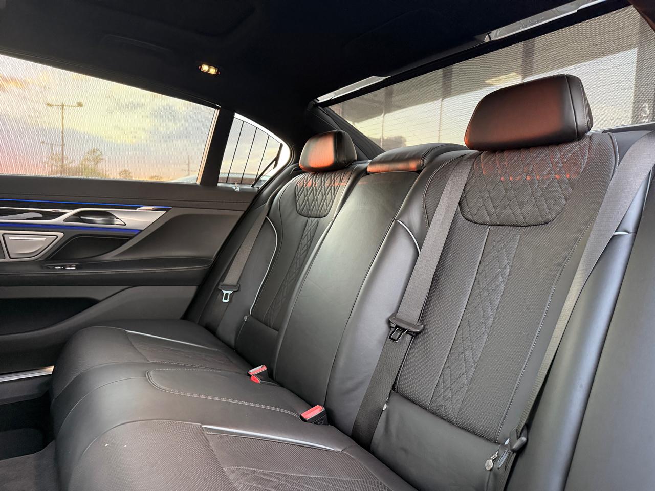 BMW 7-Series 740i 2022