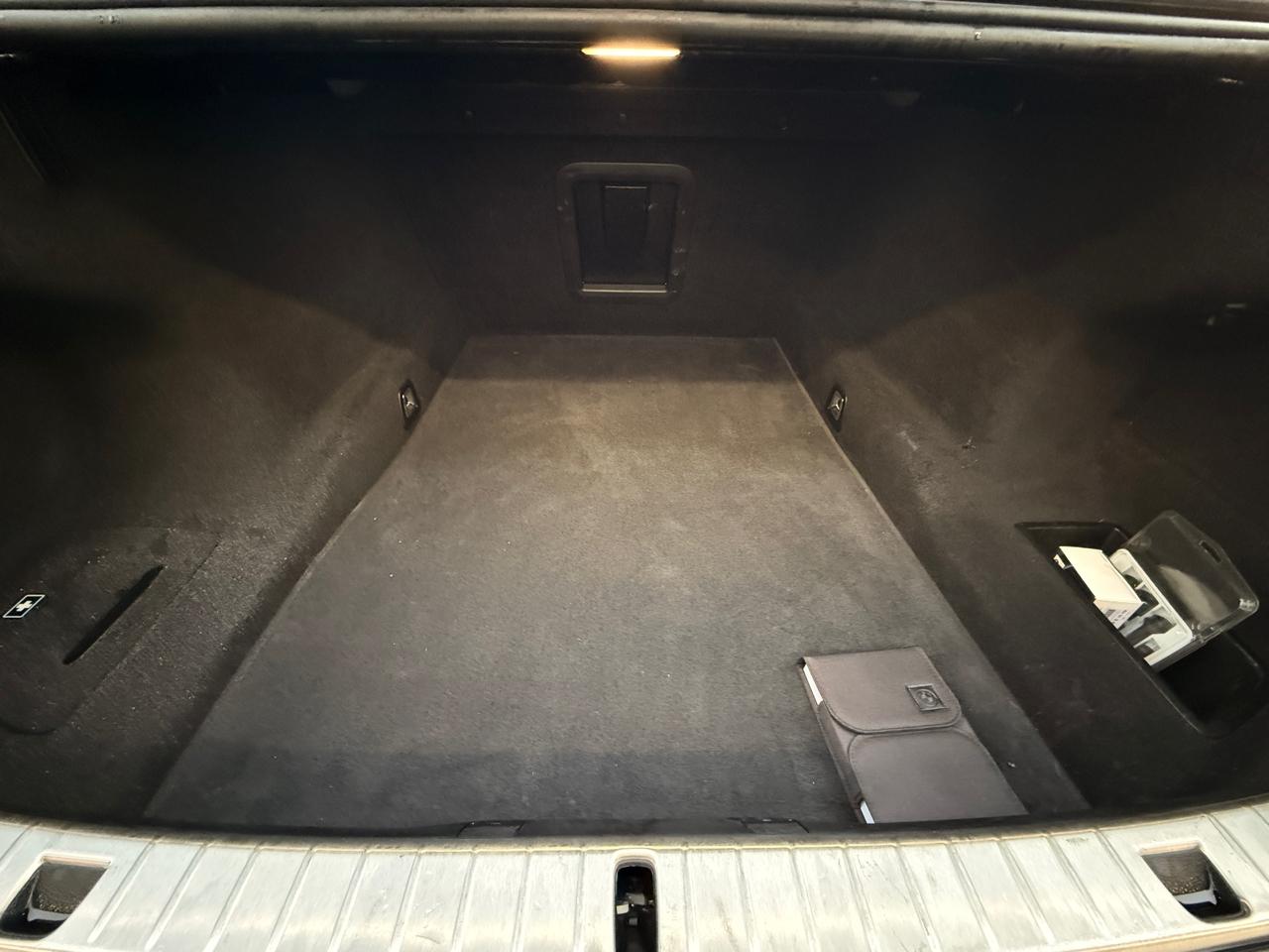 BMW 7-Series 740i 2022