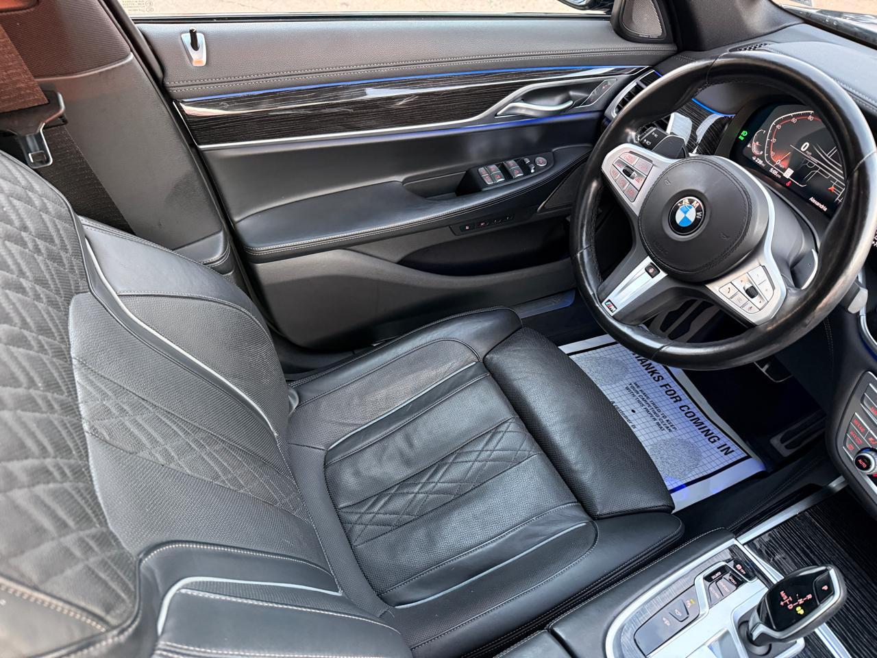 BMW 7-Series 740i 2022