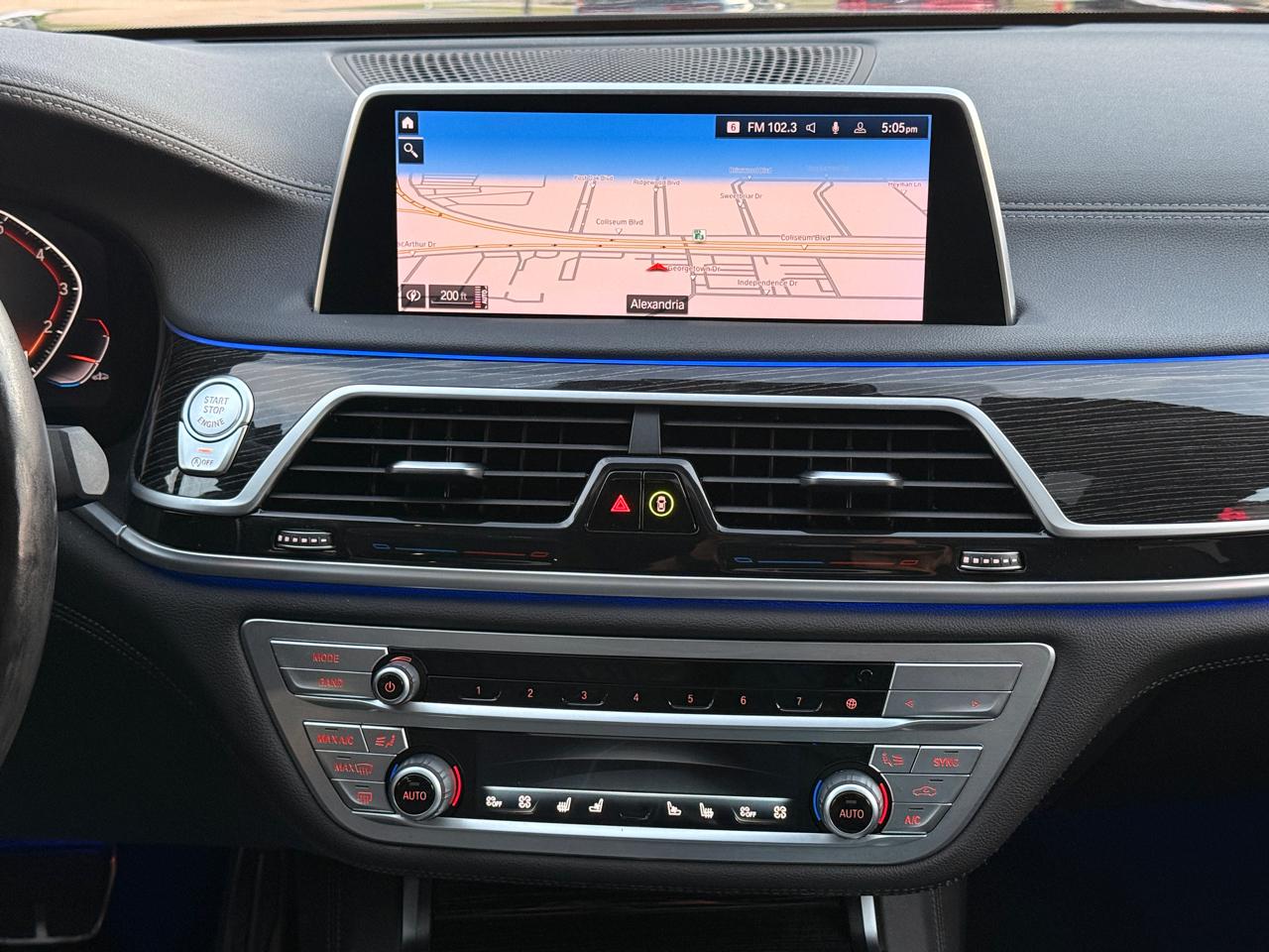 BMW 7-Series 740i 2022